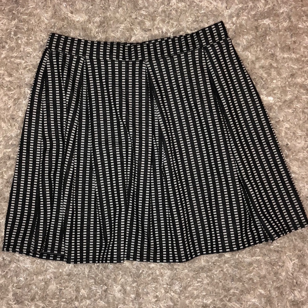 mini skirt